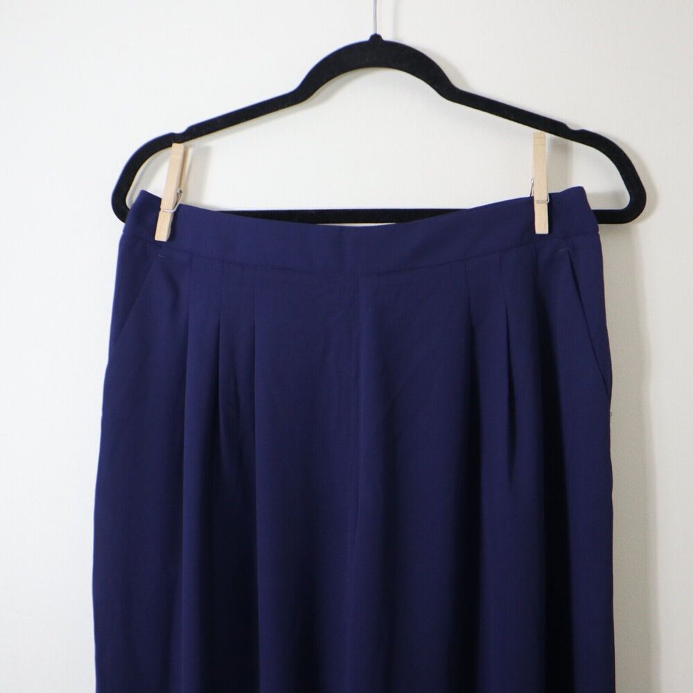 J.McLaughlin Size 6 Candela Pant Wide Leg Navy Blue Crepe Flowy Pleated - Picture 3 of 11